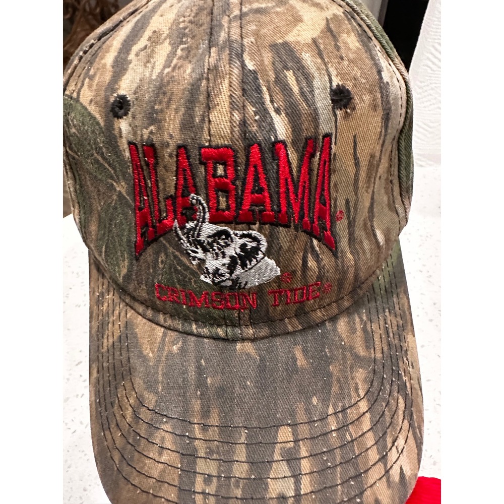 Vintage Alabama Crimson Tide Realtree Camo Hat SEC Made in USA Outdoor Cap Co